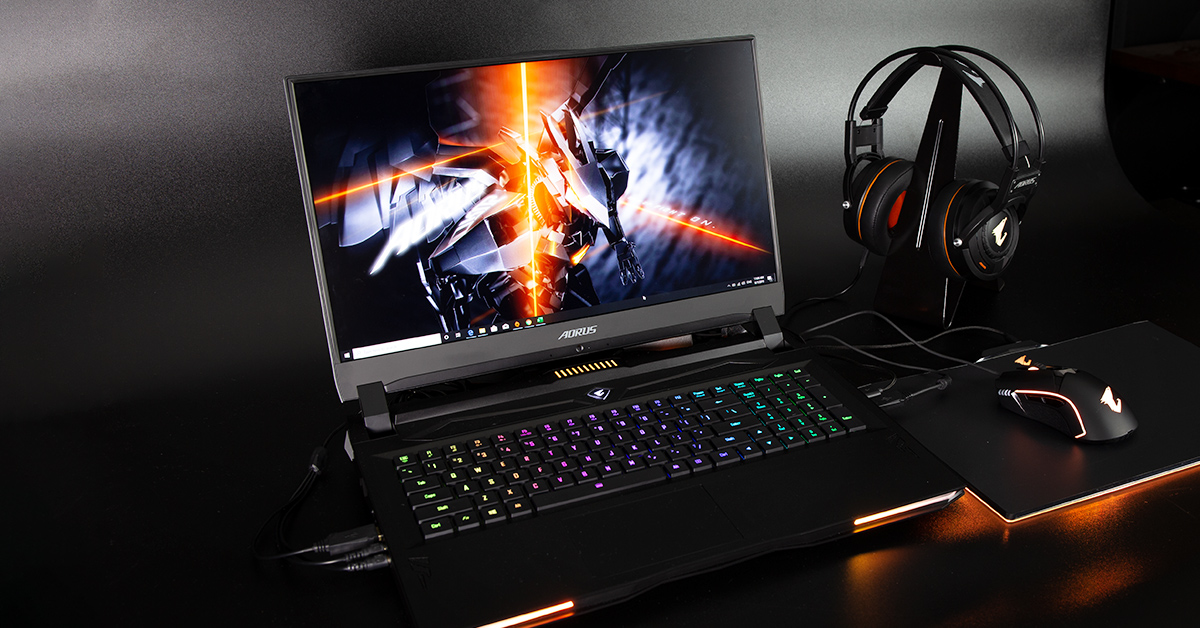 Игровые ноутбуки с микрофоном. AORUS 5 se4 Laptop. Игровой ноутбук colorful x17. Reddot winner 2021. Чем отличается игровой ноутбук от обычного ноутбука.